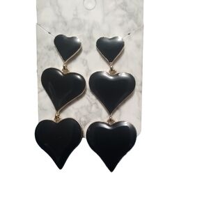 Dangling Black Heart Earrings